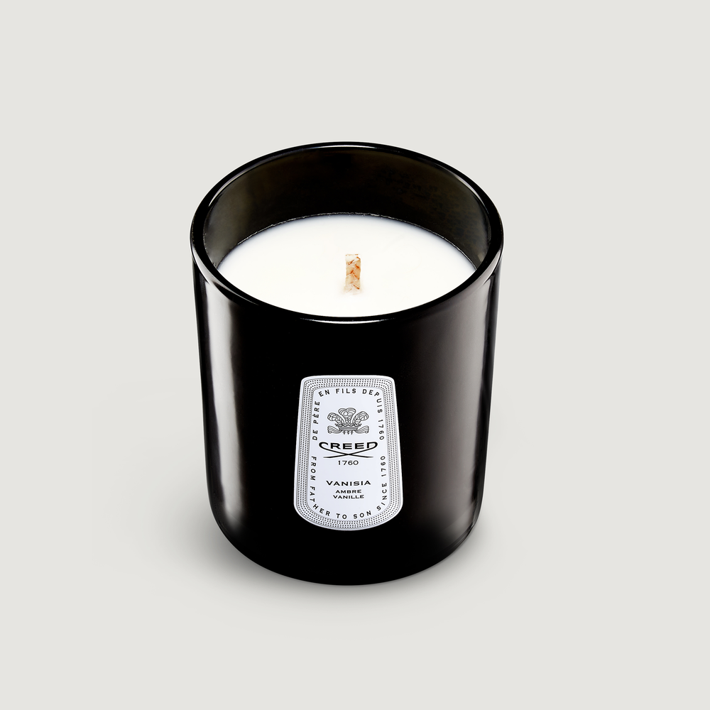 Vanisia 220gm Candle Image 1